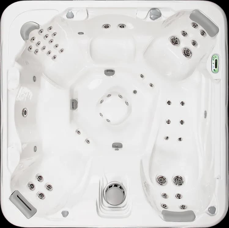 850 L hot tub by Artesian Spas